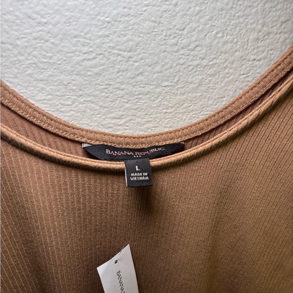 Banana Republic tan Long Sleeve Bodysuit - Picture 3 of 4